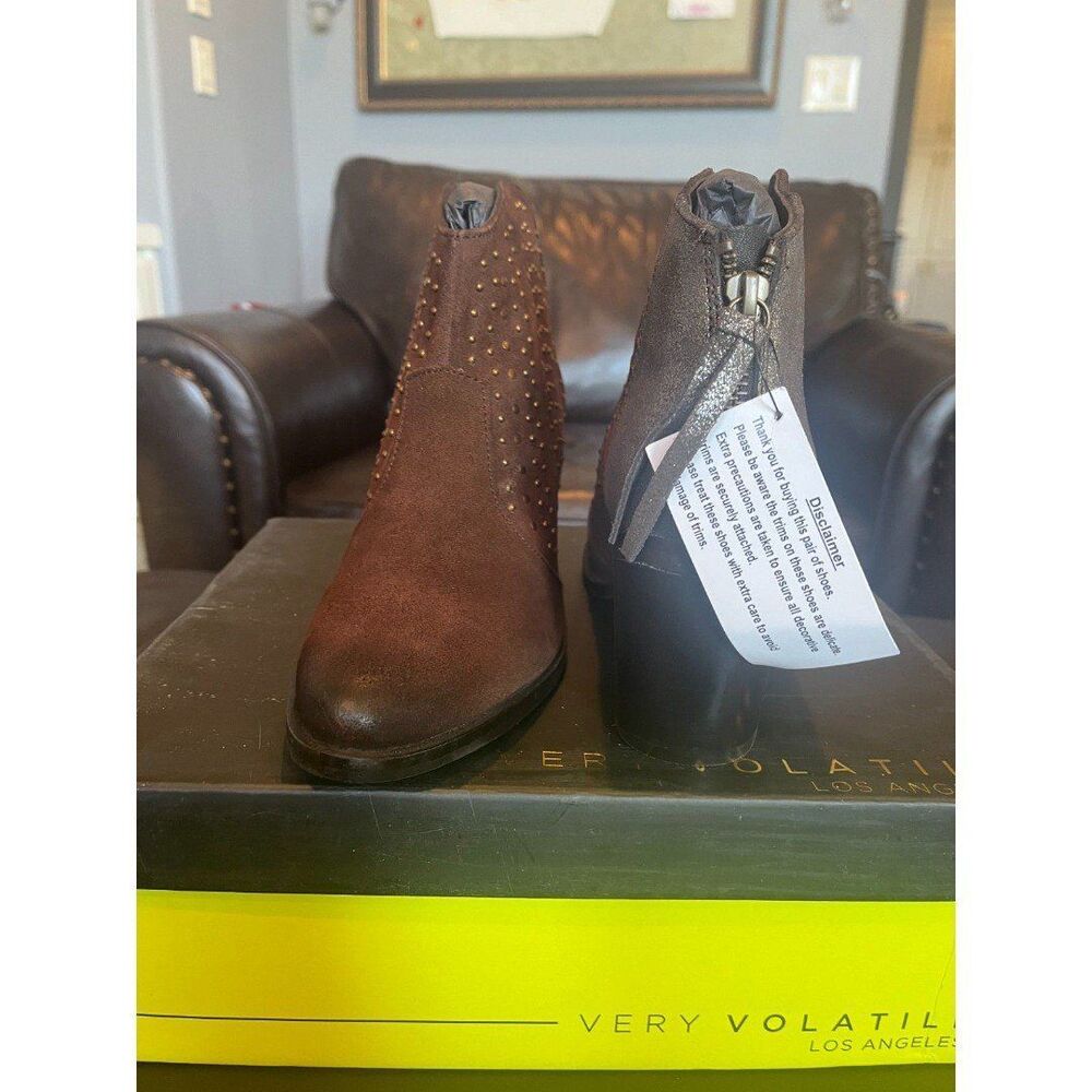 Very Volatile Woman Zeke Brown Leather Studded Boots - Picture 4 of 11